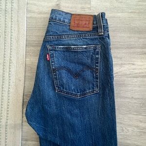 Levi’s Ankle Straight Leg Jeans 27